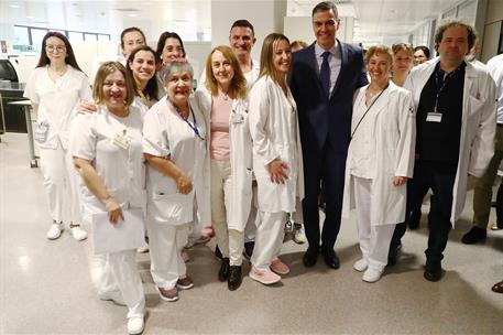 15/04/2024. Pedro Sánchez visita las instalaciones del Hospital Central de Asturias