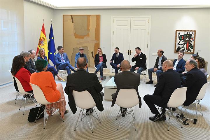 25/03/2024. Pedro Sánchez meets with artistic sector representatives and professionals. The President of the Government of Spain, Pedro Sánc...