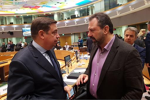 El ministro de Agricultura, Pesca y Alimentación, Luis Planas, en el Consejo de Ministros de la Unión Europea