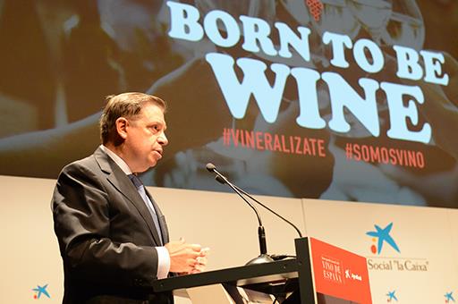 Luis Planas, en la inauguración del acto “Born to be wine”