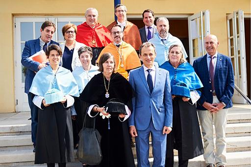 Pedro Duque, con otros asistentes a la inauguración de los Cursos de Verano de la Universidad Internacional Menéndez Pelayo