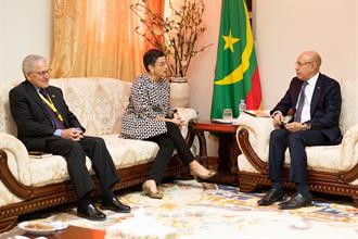 González Laya con el Presidente de Mauritania, Mohamed Ould Ghazouani