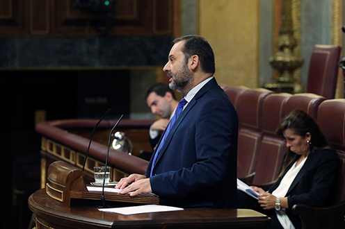 10/10/2018. El ministro de Fomento, José Luis Ábalos, ante el Pleno del Congreso de los Diputados