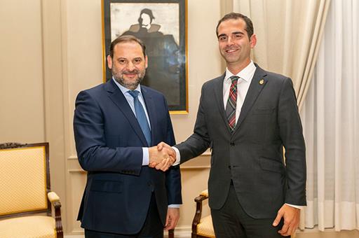 Ábalos con el alcalde de Almería