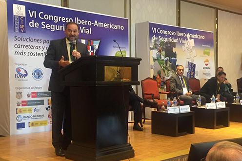 El ministro de Fomento, José Luis Ábalos, ha participado en Lima, en el VI Congreso Ibero-Americano de Seguridad Vial