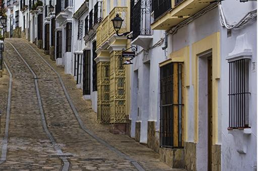 Calle de un pueblo de Cádiz
