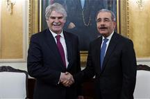 El ministro de Asuntos Exteriores y de Cooperación español, con el presidente de la República Dominicana