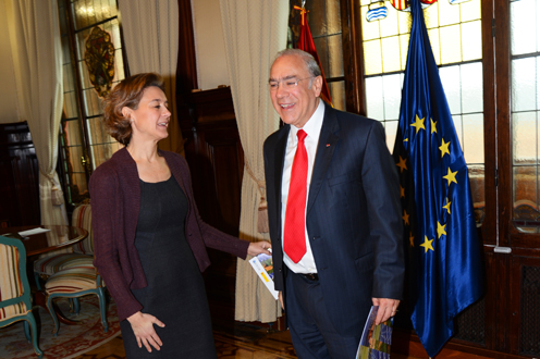 La ministra Tejerina con Ángel Gurría en el 3º Informe de la OCDE sobre medio ambiente (Ministerio)