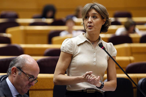 La ministra de Agricultura, Isabel García Tejerina, en la sesión de control al Gobierno en el Senado (Foto: EFE)