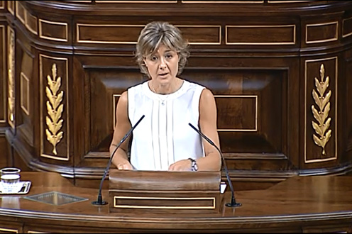 Isabel García Tejerina en el Congreso de los Diputados