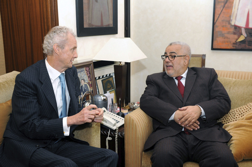 Pedro Morernés se reúne con el jefe del Gobierno marroquí, Abdelilah Benkirane (Foto: EFE)