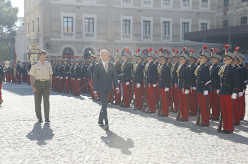 Pedro Morenés en la Academia Militar General (Foto: Ministerio de Defensa)
