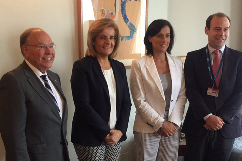 24/07/2017. Fátima Báñez junto con la alcaldesa de Santander, Gema Igual y Cesar Cano, rector de la UIMP