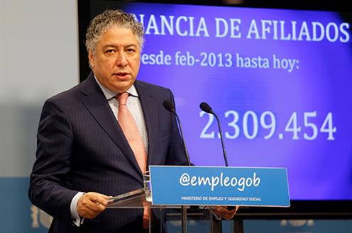 El secretario de Estado de Seguridad Social, Tomás Burgos, durante la presentación de los datos de paro y afiliación (Foto: EFE)