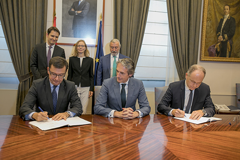 ESPAÑA: De la Serna preside la firma de un préstamo de 600 millones de euros del BEI a Adif AV para financiar la 'Y Vasca'