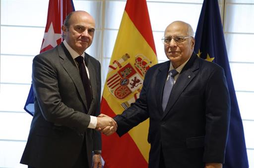 9/02/2016. Luis De Guindos se reúne con Ricardo Cabrisas. El ministro de Economía en funciones, Luis de Guindos, durante la reunión que ha m...