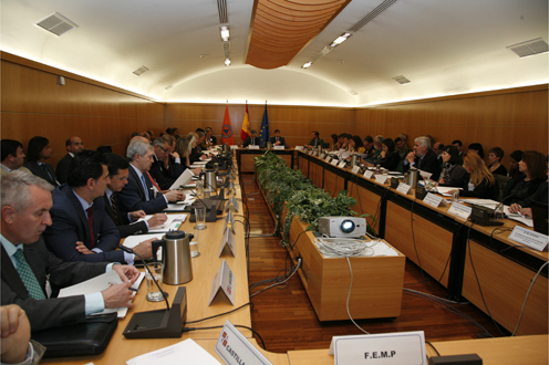Reunión de la Comisión Nacional de Protección Civil.