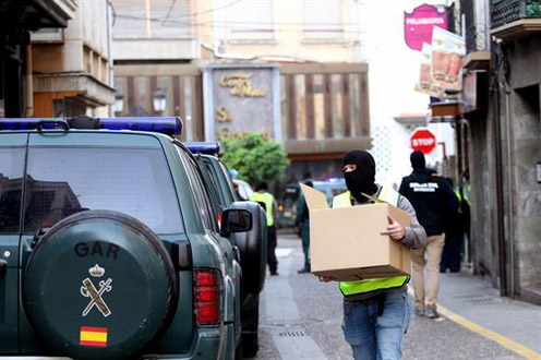 26/10/2016. La Guardia Civil registra el domicilio del presunto yihadista en Calahorra