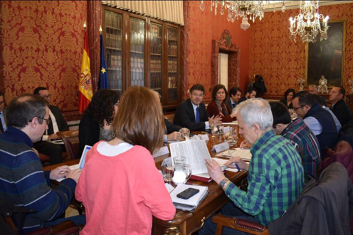 29/03/2017. 290317-catalasindicatos. El ministro de Justicia, Rafael Catalá, reunido con representantes de los sindicatos de la Administraci...
