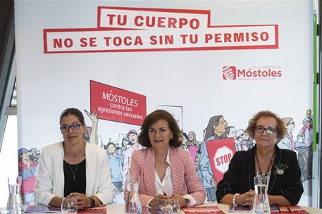 6/06/2019. Carmen Calvo visita el Centro de Igualdad del Ayuntamiento de Móstoles. La vicepresidenta del Gobierno y ministra de la Presidenc...