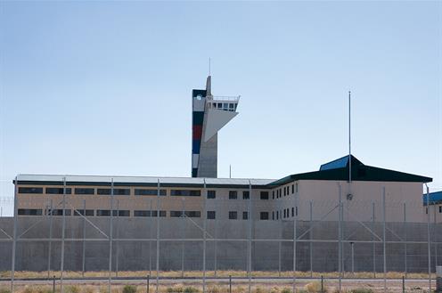 Torre de vigilancia de un centro penitenciario en España 