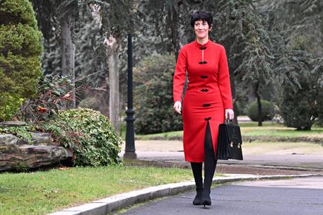 23/12/2025. Elma Saiz. La ministra de Inclusión, Seguridad Social y Migraciones y portavoz del Gobierno, Elma Saiz, en los jardines de La Moncloa.