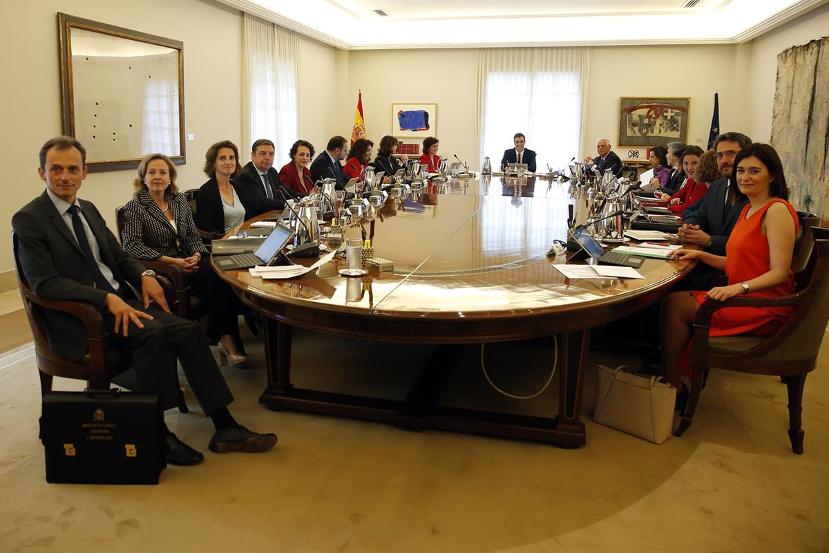 8/06/2018. The President of the Government, Pedro Sánchez, chairs the first Council of Ministers of his Cabinet at Moncloa Palace. The Presi...