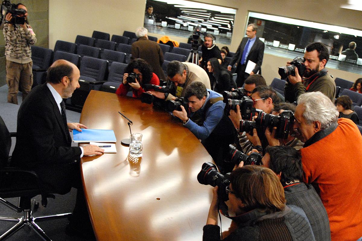21/01/2011. Consejo de Ministros: vicepresidente Alfredo Pérez Rubalcaba. El vicepresidente primero, ministro del Interior y portavoz del Go...