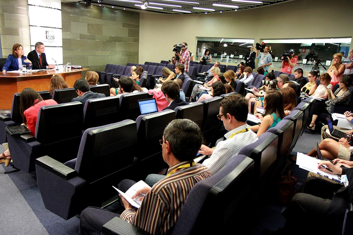 19/07/2013. Consejo de Ministros: Sáenz de Santamaría y Ruiz Gallardón. La vicepresidenta, ministra de la Presidencia y Portavoz, Soraya Sáe...