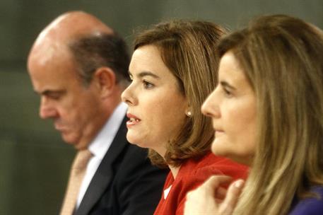 5/09/2014. Consejo de Ministros: Sáenz de Santamaría, Báñez y De Guindos. La vicepresidenta del Gobierno, ministra de la Presidencia y porta...