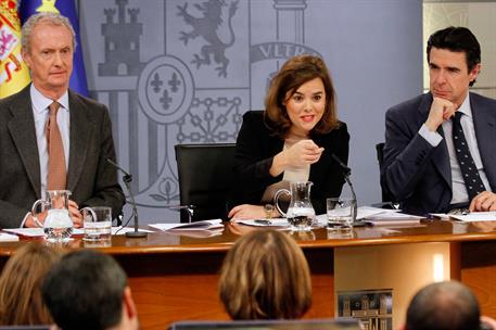 12/12/2014. Consejo de Ministros: Sáenz de Santamaría, Morenés y Soria. La vicepresidenta del Gobierno, ministra de la Presidencia y portavo...