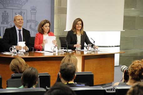 24/10/2014. Consejo de Ministros: Sáenz de Santamaría, Wert y Báñez. La vicepresidenta del Gobierno, ministra de la Presidencia y Portavoz d...