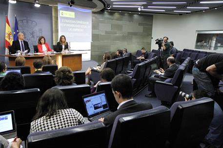 24/10/2014. Consejo de Ministros: Sáenz de Santamaría, Wert y Báñez. La vicepresidenta del Gobierno, ministra de la Presidencia y Portavoz d...