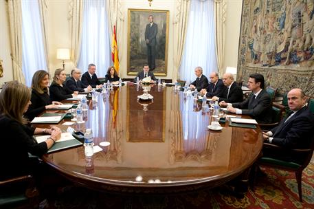 24/03/2014. Rajoy preside el Consejo de Ministros extraordinario. El presidente del Gobierno, Mariano Rajoy, preside el Consejo de Ministros...