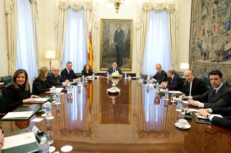 24/03/2014. Rajoy preside el Consejo de Ministros extraordinario. El presidente del Gobierno, Mariano Rajoy, preside el Consejo de Ministros...