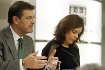 Soraya Sáenz de Santamaría y Rafael Catalá (Foto: Pool Moncloa)