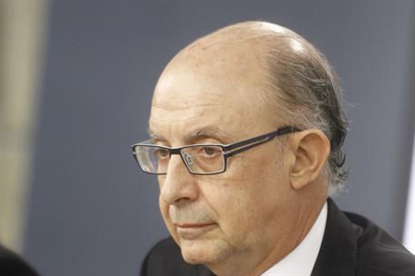 20/11/2015. Consejo de Ministros: Sáenz de Santamaría, Montoro y Alonso. El ministro de Hacienda y Administraciones Públicas, Cristóbal Mont...