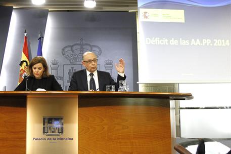 27/03/2015. Consejo de Ministros: Sáenz de Santamaría y Montoro. La vicepresidenta del Gobierno, ministra de la Presidencia y portavoz del G...