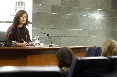 18/12/2015. Consejo de Ministros: Sáenz de Santamaría. La vicepresidenta del Gobierno, Soraya Sáenz de Santamaría, durante su comparecencia ...