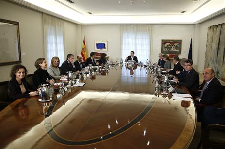 4/11/2016. Gobierno de la XII Legislatura. Los miembros del primer Gobierno de la XII legislatura, antes de comenzar la reunión del Consejo ...