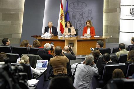 15/04/2016. Consejo de Ministros: Sáenz de Santamaría, Montoro y Báñez. La vicepresidenta del Gobierno en funciones, Soraya Sáenz de Santama...
