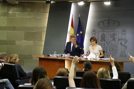 2/06/2017. Consejo de Ministros: Méndez de Vigo y García Tejerina. El ministro de Educación, Cultura y Deporte y portavoz del Gobierno, Íñig...