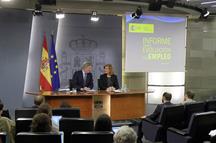 Íñigo Méndez de Vigo y Fátima Báñez, en la rueda de prensa posterior al Consejo de Ministros