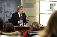 El portavoz del Ejecutivo, Íñigo Méndez de Vigo, en la rueda de prensa tras el Consejo de Ministros (Foto: Pool Moncloa)