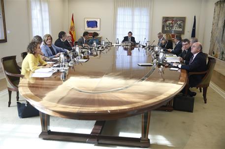 27/10/2017. Reunión extraordinaria y ordinaria del Consejo de Ministros. El presidente del Gobierno, Mariano Rajoy, preside la reunión del C...