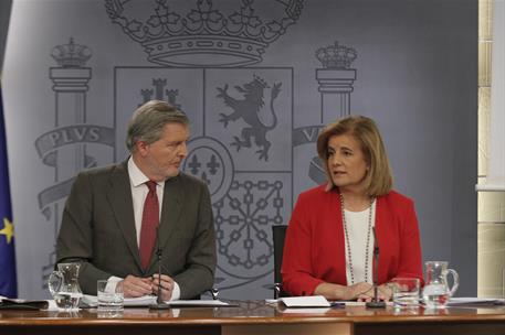 29/06/2017. Consejo de Ministros: Méndez de Vigo y Báñez. El ministro de Educación, Cultura y Deporte y portavoz del Gobierno, Íñigo Méndez ...