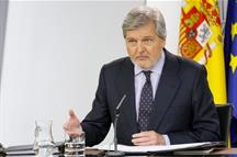 Íñigo Méndez de Vigo, en la rueda de prensa posterior al Consejo de Ministros (Foto: Pool Moncloa)