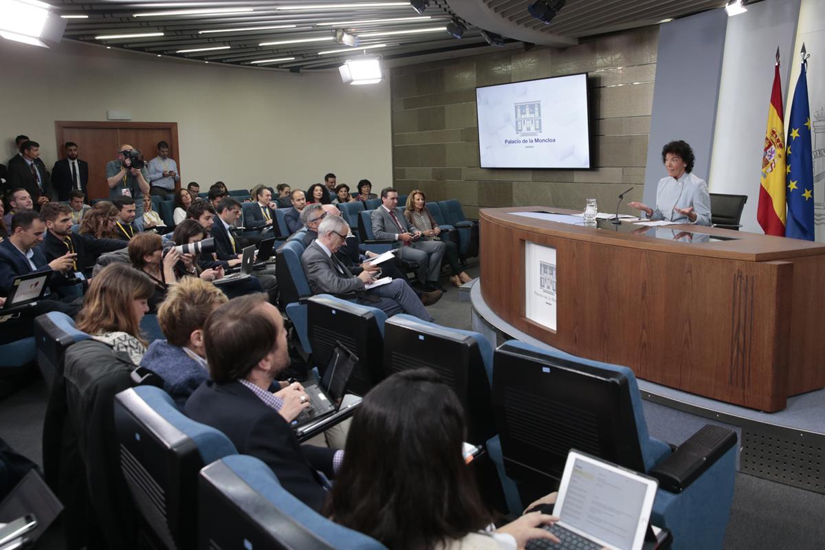 8/06/2018. Rueda de prensa posterior al Consejo de Ministros. La ministra de Educación y Formación Profesional y portavoz del Gobierno, Marí...