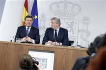 Los ministros de Justicia, Rafael Catalá, y de Educación, Cultura y Deporte, Íñigo Méndez de Vigo