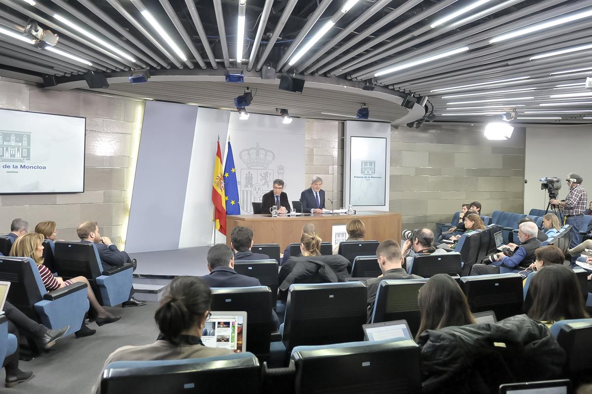 16/02/2018. Consejo de Ministros: Méndez de Vigo y Nadal. El ministro de Educación, Cultura y Deporte y portavoz del Gobierno, Íñigo Méndez ...